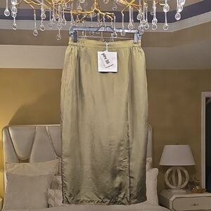 Pier 26 Elegant Washable Silk Pencil Skirt in Olive Size M